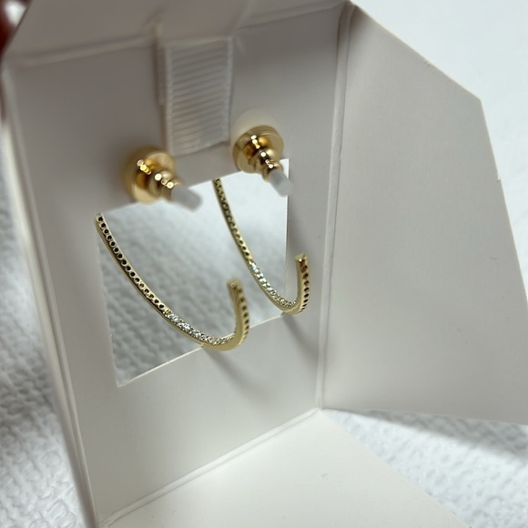 House of Harlow 1960 14kt Gold Plated Cubic Zirconia Hoop Earrings - Picture 4 of 8